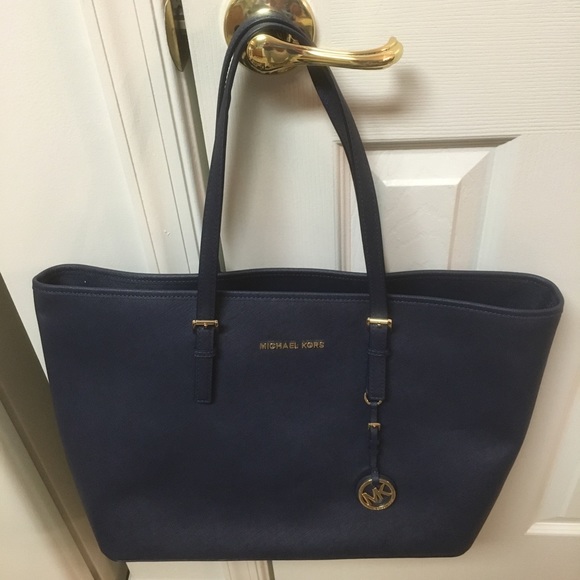 Michael kors jettaetter bag